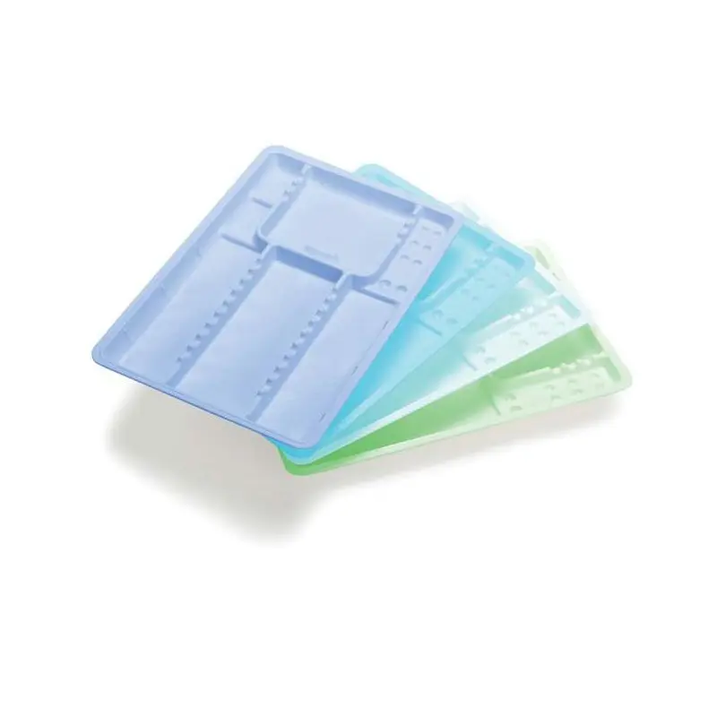 Grands plateaux jetables en plastique coloré Grands plateaux jetables en plastique coloré