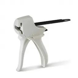 Pistol aplicator pentru seringi duble